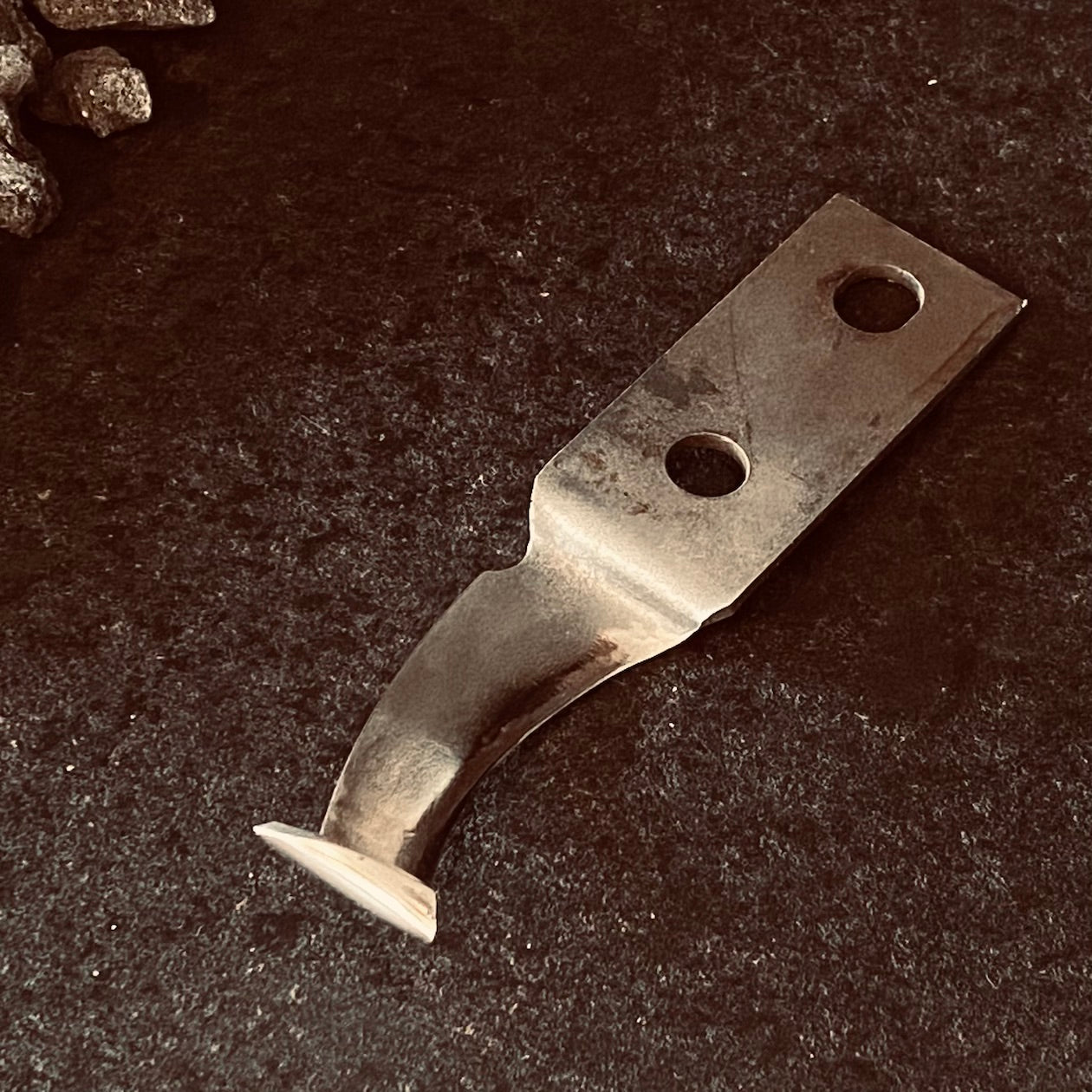 Curvy Nick 2.0 Blade