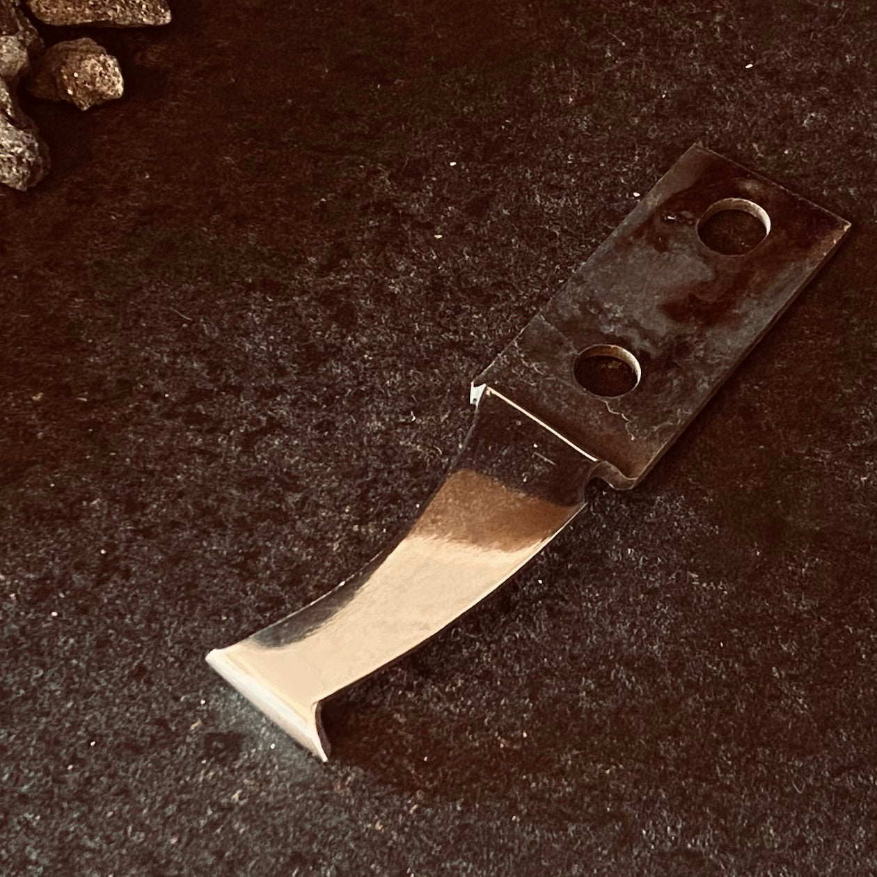 Curvy Nick 2.0 Blade